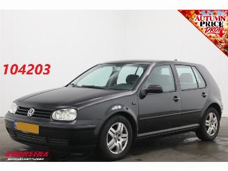 begagnad bil auto Volkswagen Golf 1.6-16V Comfortline 5-Drs. Airco Cruise APK 03-2027 2003/1