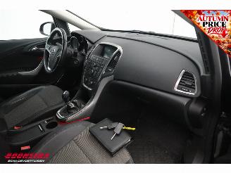 Opel Astra Sports Tourer 1.4 Turbo Cosmo Cruise Navi SHZ PDC AHK Bluetooth Clima picture 5