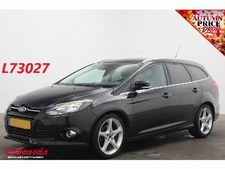 begagnad bil auto Ford Focus 1.6 EcoBoost Titanium Cruise Navi Camera PDC SHZ AHK Clima 2014/2