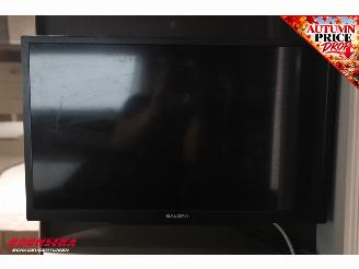 Hobby  560 CFE Premium Mover Luifel Frans bed Middenkeuken Rondzit LMV picture 26