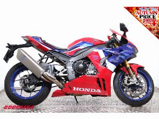 Honda  CBR 1000RR-R SP Fireblade eC-ABS LED Akrapovic Lap Timer Cruise picture 7