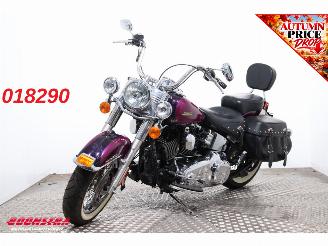 Käytettyjen motor cycles Harley-Davidson  FLSTC Heritage Softail Classic Vance Hines Screaming Eagle 9.804 Miles! 2015/12