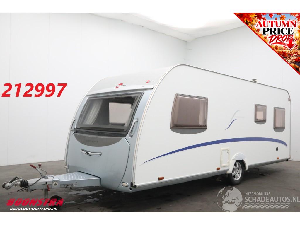 Burstner Trecento 525 TL Middenkeuken Lengtebed