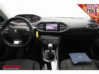 Peugeot 308 SW 1.2 PureTech Blue Lease Navi Clima Cruise LED Apple/Android picture 6