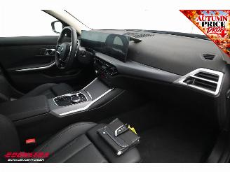 BMW 3-serie 318i HUD ACC Navi Virtual Leder Memory SHZ Camera PDC Clima picture 14