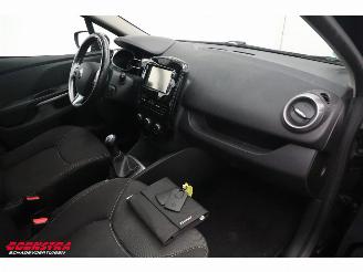 Renault Clio Estate 0.9 TCe Night en Day Airco Cruise PDC LED picture 11