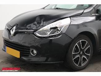 Renault Clio Estate 0.9 TCe Night en Day Airco Cruise PDC LED picture 9