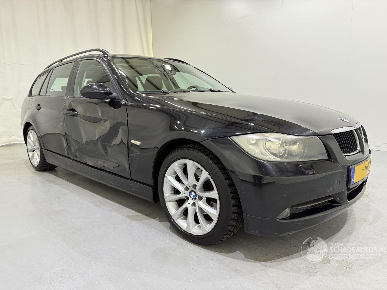 BMW 3-serie Touring 320i Executive Aut