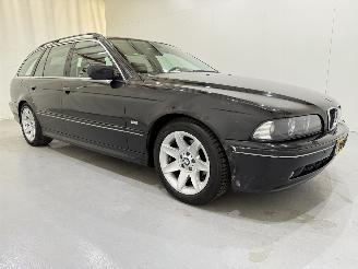 krockskadad bil auto BMW 5-serie Touring 525i Special Exe Aut 2002/1