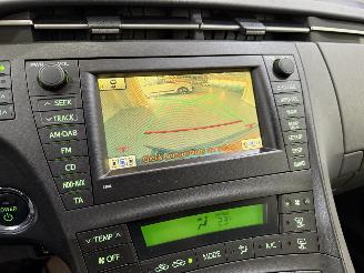 Toyota Prius HB 1.8 Dual VVT-i Hybrid Dynamic picture 21