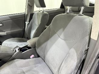 Toyota Prius HB 1.8 Dual VVT-i Hybrid Dynamic picture 26