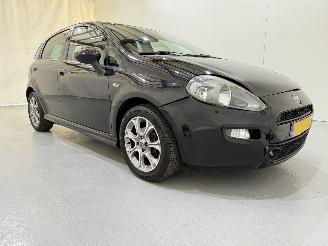 Unfallwagen Fiat Punto 0.9 TwinAir Turbo 100 Lounge 2015/6
