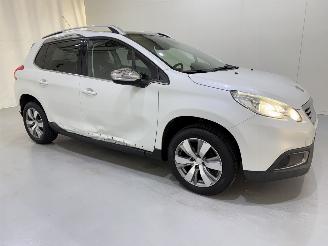 Peugeot 2008 1.2 PureTech 82 Allure Clima picture 14