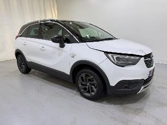 Schadeauto Opel Crossland X 1.2 Turbo edition NAP 2020/10