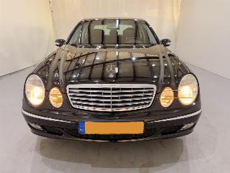 Mercedes E-klasse Sedan E200 K Avantgarde Aut picture 33