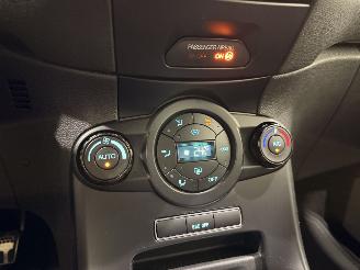 Ford Fiesta 1.6 ST2 180PK Navi/Clima picture 13