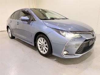 Voiture accidenté Toyota Corolla Sedan 1.8 VVT-i Hybrid Comfort 2020/6