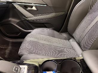 Peugeot 208 1.2 GT 130 Automaat picture 32