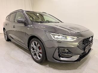 Auto incidentate Ford Focus Wagon 1.0 mHEV ST Line X Automaat 2024/3