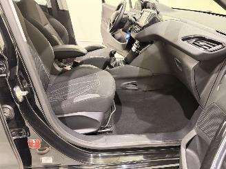 Peugeot 208 HB 1.2 VTi Envy Clima picture 26