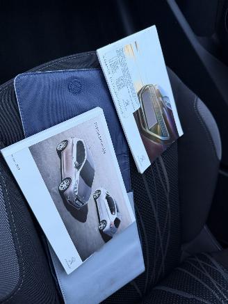 Peugeot 208 HB 1.2 VTi Envy Clima picture 28