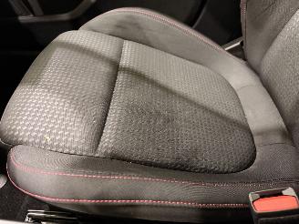 Ford Focus Wagon 1.0 EcoBoost ST-Line Aut8 picture 33