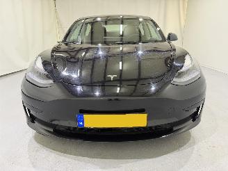 Tesla Model 3 Standard RWD Plus 239kW picture 2