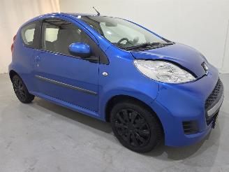 Peugeot 107 1.0-12V XR 3.Drs Bjr.2009 picture 1