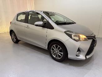Toyota Yaris HB 1.0 VVt-i Aspiration picture 38