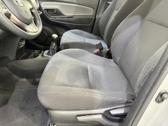 Toyota Yaris HB 1.0 VVt-i Aspiration picture 23