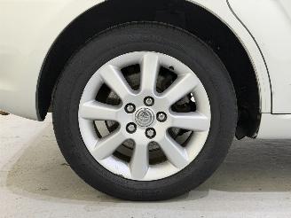 Toyota Corolla-verso 1.8 VVT-i Sol 7-Pers. Automaat picture 37