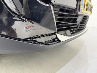 Peugeot 2008 e-2008 EV Blue Allure Navi/Clima picture 9