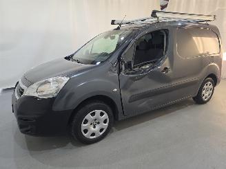 Peugeot Partner 120 1.6 VTi 98XR 72Kw Bjr.2016 picture 19