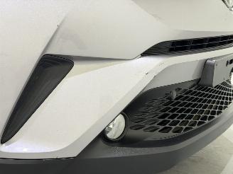 Toyota C-HR 1.2 Turbo picture 42