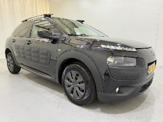 škoda osobní automobily Citroën C4 cactus 1.6 Blue HDI 100 Shine Pano/Navi 2015/12