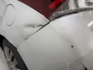 Toyota Auris HB 1.8 Hybrid Comfort Dynamic picture 37
