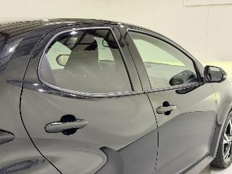 Toyota Yaris HB 1.5 Hybrid Iconic picture 21