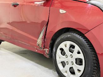 Hyundai I-10 1.0i i-Drive Airco picture 8