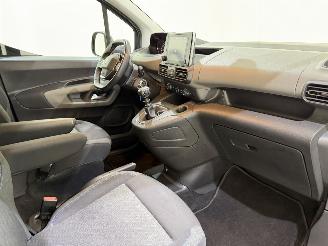 Peugeot Rifter MPV 1.2 PureTech 110 Style picture 7
