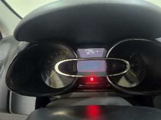 Renault Clio HB 1.2 16V 75 Collection Airco picture 15