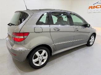 Mercedes B-klasse 170 Automaat NAP picture 17