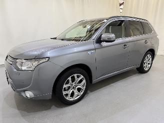 Mitsubishi Outlander 2.0 PHEV Instyle Aut. Navi/Clima picture 3