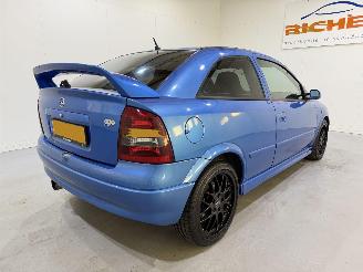 Opel Astra 2.0-16V OPC picture 32