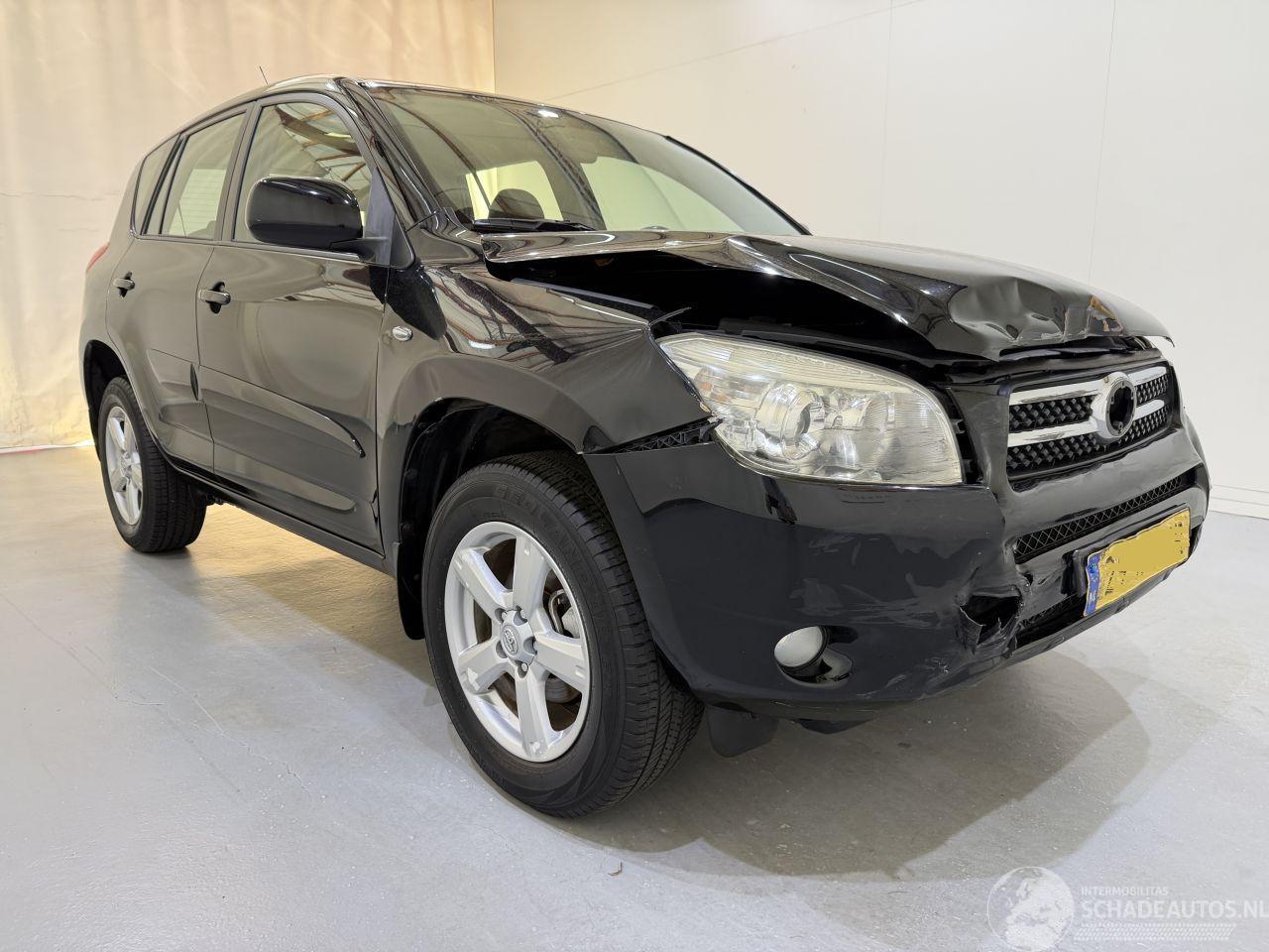 Toyota Rav-4 2,0 VVTi Linea Sol 4WD Clima