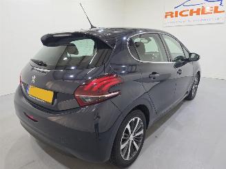 Peugeot 208 1.2 PureTech Allure 5Drs 81Kw Bjr.2019 picture 6