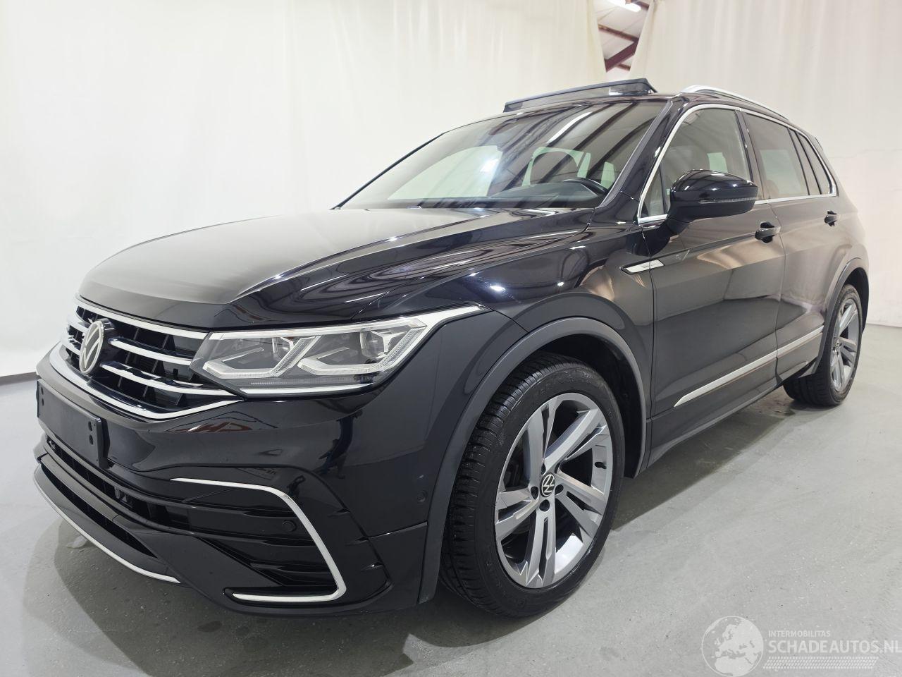 Volkswagen Tiguan R-Line 1.5 TSI DSG Pano Navi Memory-Seats