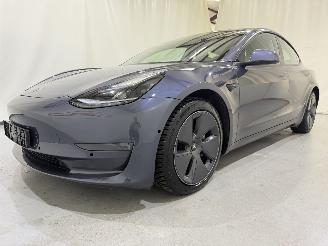 uszkodzony samochody osobowe Tesla Model 3 AWD Long Range 366kW 2021/6