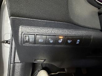 Toyota Corolla 2.0 VVT-i Hybrid First Edition 135kW picture 16