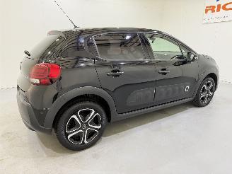 Citroën C3 1.2 PureTech Shine Navi picture 16
