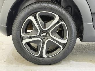 Citroën C3 1.2 PureTech Shine Navi picture 41